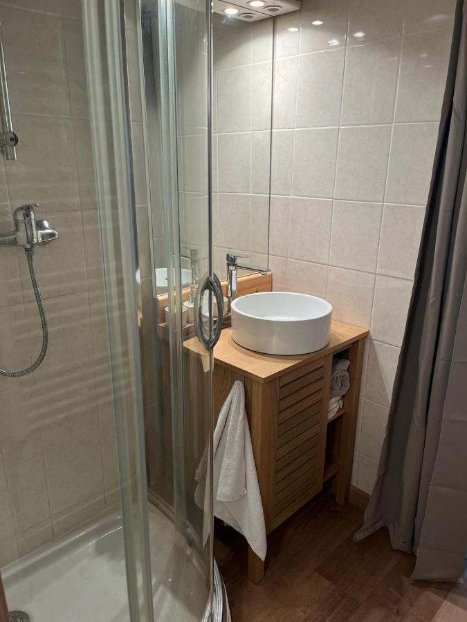 Chambres D'Hotes Marylou Valensole Extérieur photo
